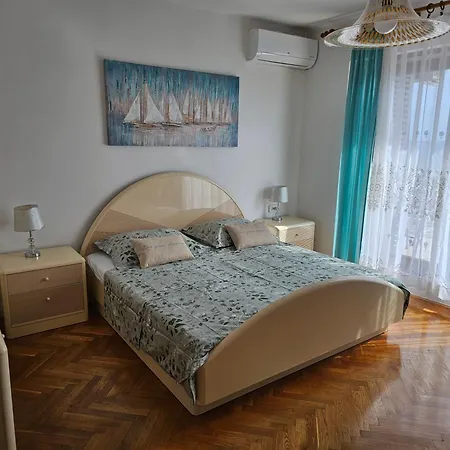 Cavar Lejlighed Banjol